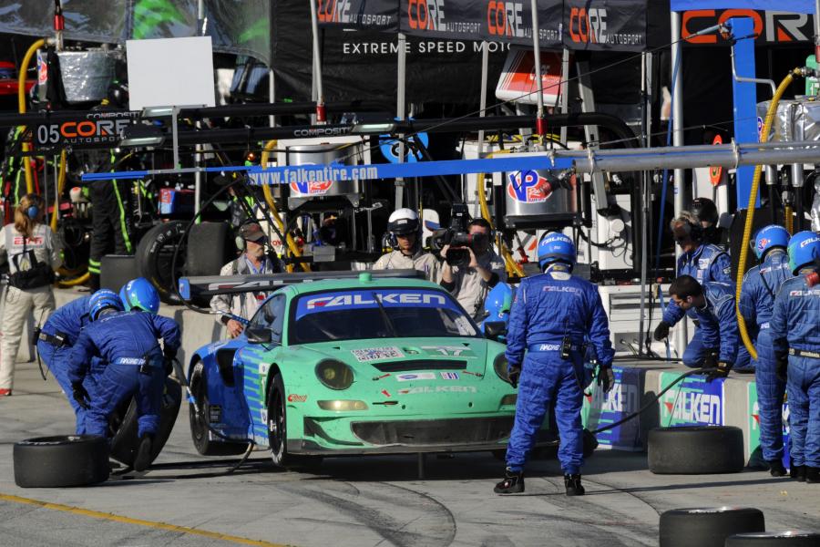  Porsche 911 GT3 RSR 2012 года  (фото 149 из 429)